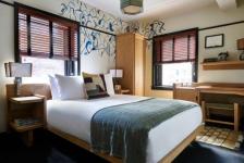 ディズニー2dayチケット付き オーランド3泊 ニューヨーク2泊 7日間 ニューヨークは価格重視 スタンダードクラスホテル ディズニー のポップな世界を満喫 ディズニー オールスター リゾート ご宿泊 伊丹発7日間ニューヨークツアー 海外ツアー 国内ツアー