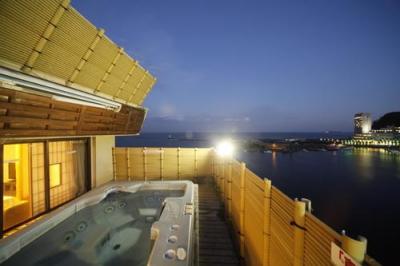 熱海玉の湯ホテル 展望露天風呂：写真提供：小田急トラベル