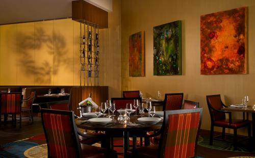 ディズニー好きにはたまらない ４つのテーマパークが特徴 フロリダ ウォルト ディズニー ワールド がある オーランド6日間 ディズニーオフィシャル ホテル ヒルトン オーランド レイク ブエナ ビスタ ご宿泊 伊丹発6日間オーランドツアー 海外ツアー