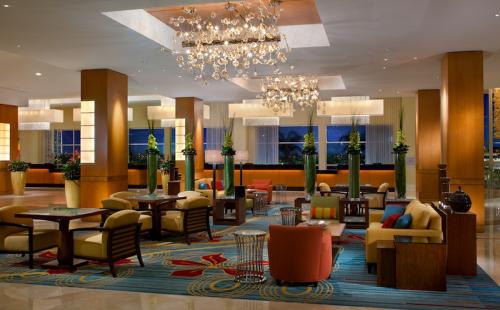 ディズニー好きにはたまらない ４つのテーマパークが特徴 フロリダ ウォルト ディズニー ワールド がある オーランド6日間 ディズニーオフィシャル ホテル ヒルトン オーランド レイク ブエナ ビスタ ご宿泊 伊丹発6日間オーランドツアー 海外ツアー