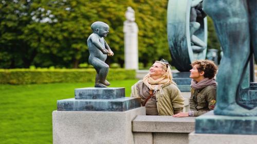 【オスロ】怒りんぼうの像が人気(c)Terje Borud - Visitnorway.comVigeland-museetBONO